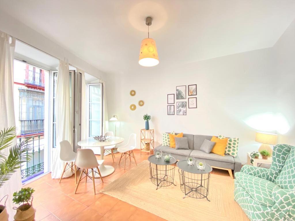 Superb Apartment In Downtown Of Sevilla ,Parking Optional, Top !! Dış mekan fotoğraf