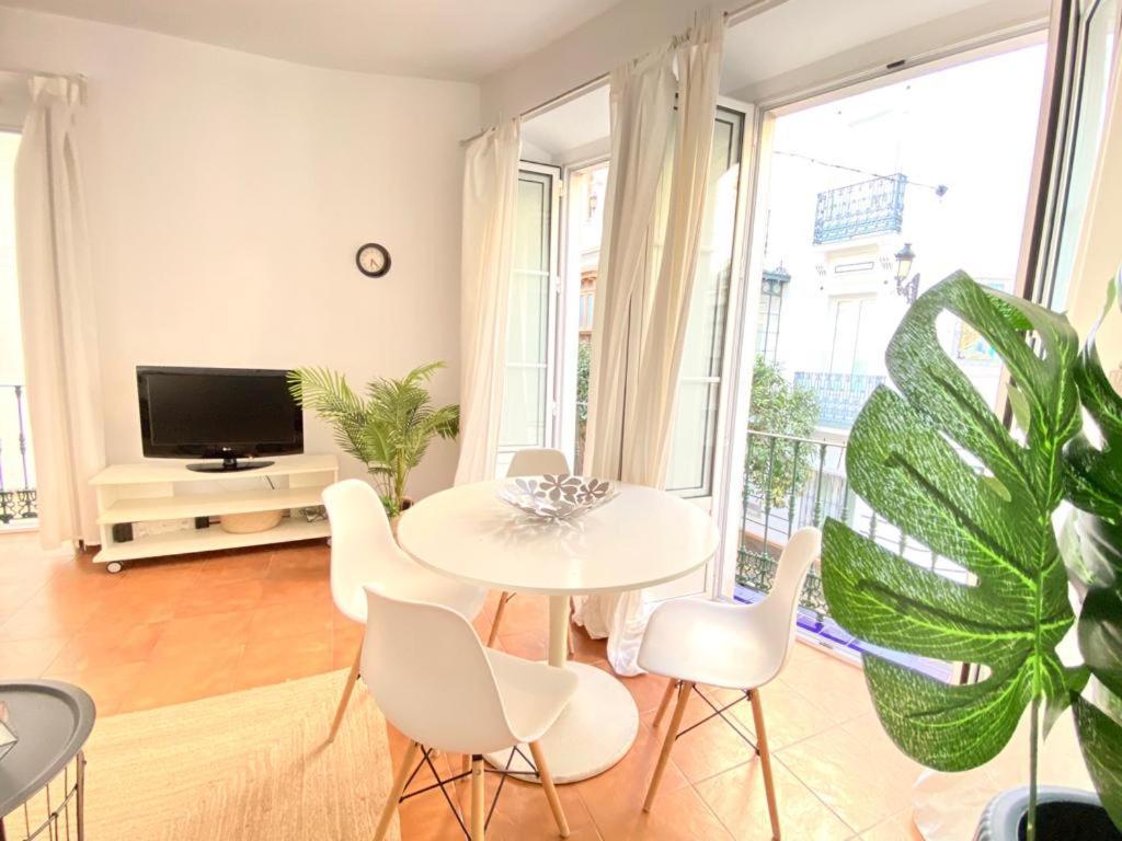 Superb Apartment In Downtown Of Sevilla ,Parking Optional, Top !! Dış mekan fotoğraf